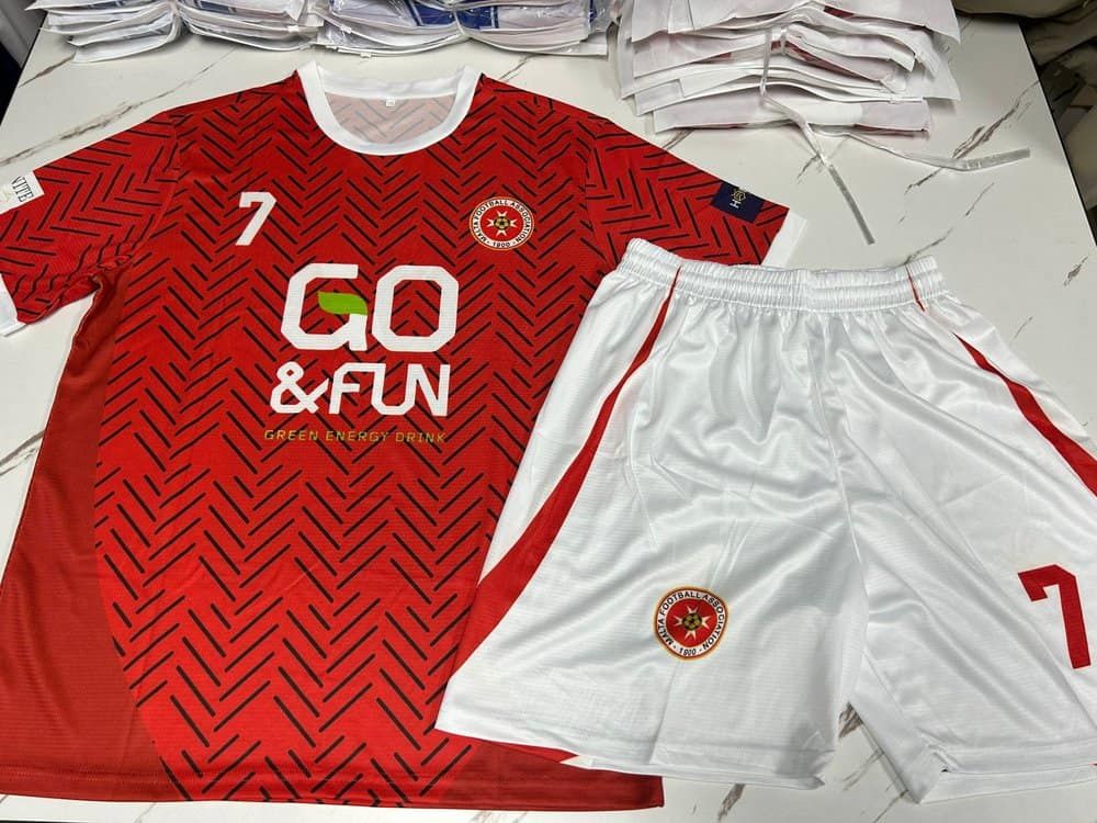 Personalized Club Collaborations 1